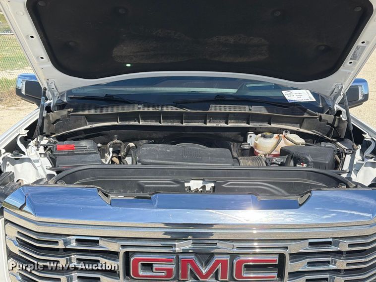 image for item FN3819 2024 GMC Sierra Denali 1500 4X4 Crew Cab pickup truck