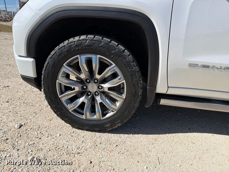 image for item FN3819 2024 GMC Sierra Denali 1500 4X4 Crew Cab pickup truck