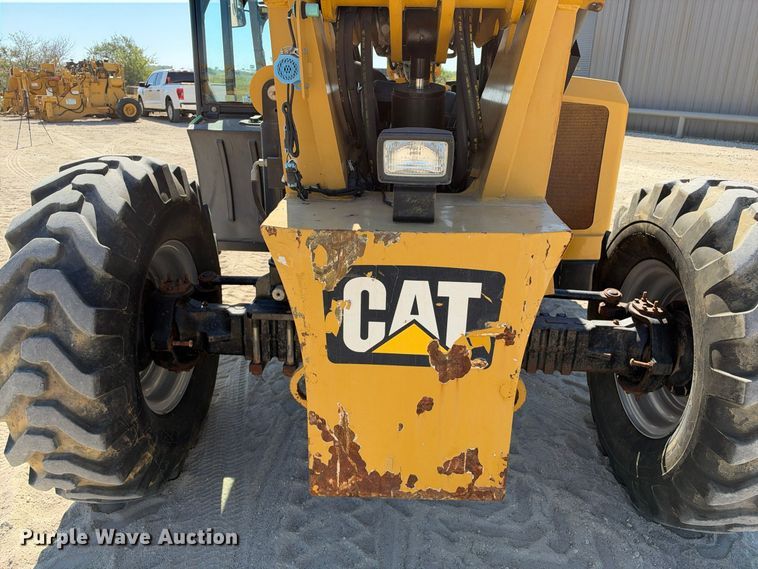 image for item FN3820 2013 Caterpillar TL1055C telehandler