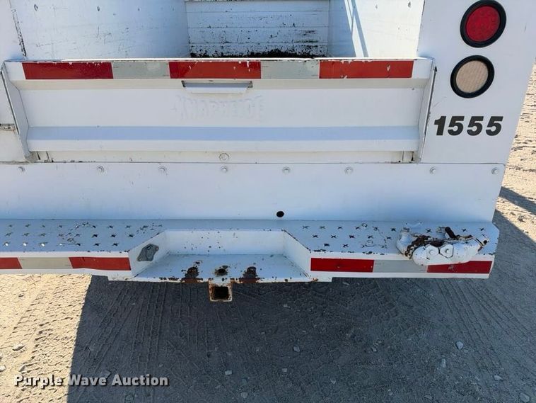 image for item FN3824 2015 Chevrolet Silverado 2500HD 4X4 Crew Cab utility bed pickup truck
