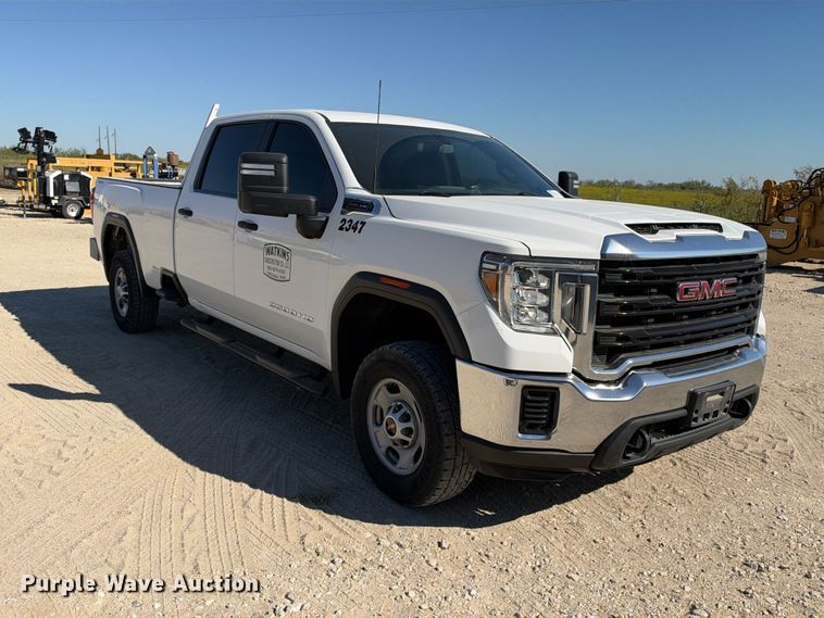 image for item FN3825 2023 GMC Sierra 2500HD 4X4 Crew Cab pickup truck