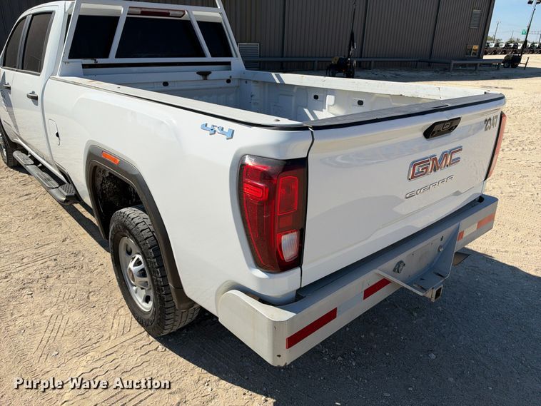 image for item FN3825 2023 GMC Sierra 2500HD 4X4 Crew Cab pickup truck