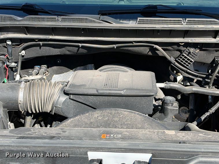 image for item FN3825 2023 GMC Sierra 2500HD 4X4 Crew Cab pickup truck