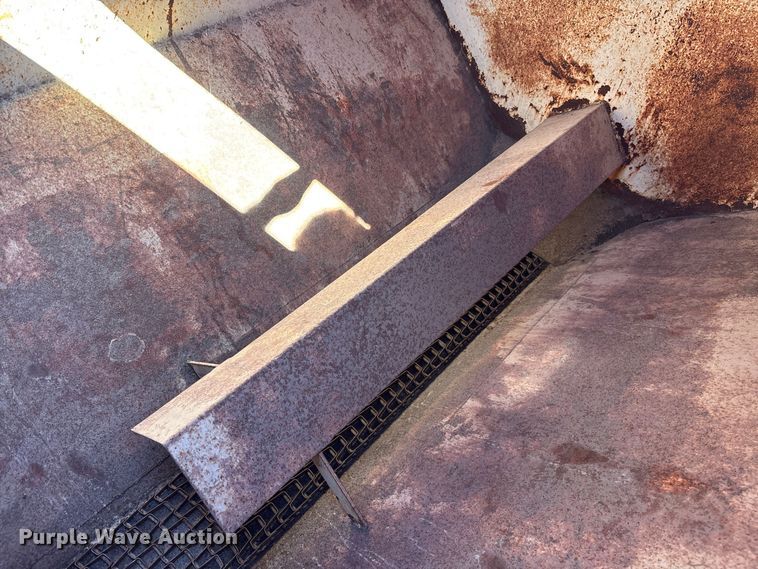image for item FN3826 T&S Manufacturing Trip Hopper cake feeder