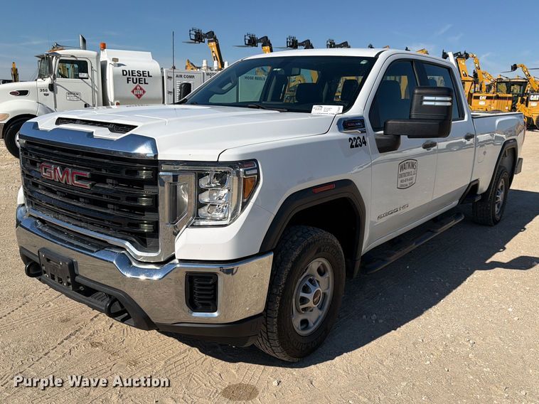 image for item FN3827 2022 GMC Sierra 2500HD 4X4 Crew Cab pickup truck