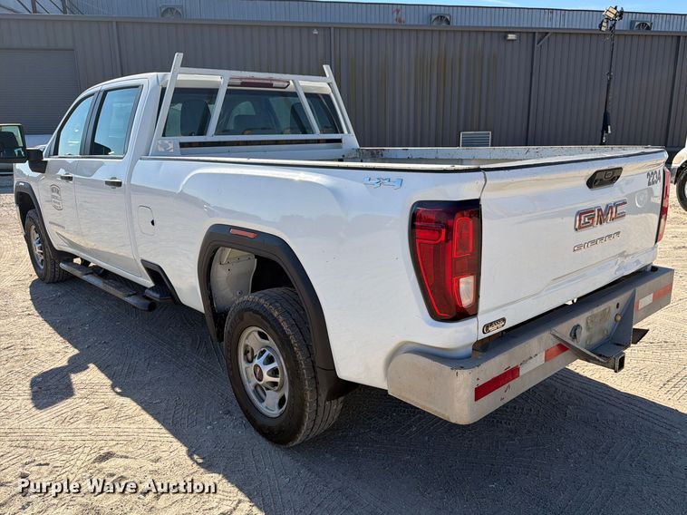 image for item FN3827 2022 GMC Sierra 2500HD 4X4 Crew Cab pickup truck