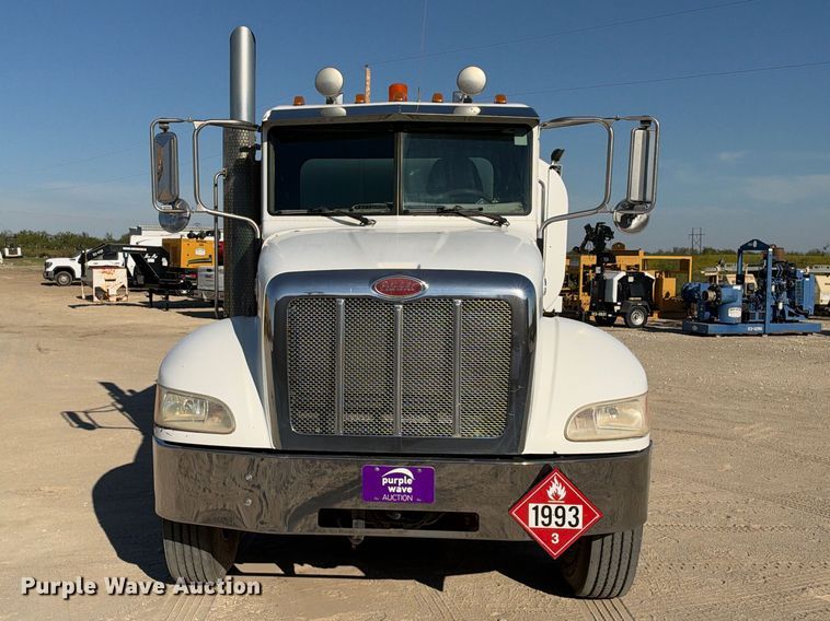 image for item FN3828 2009 Peterbilt 335 fuel / lube truck