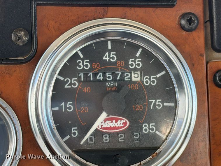 image for item FN3828 2009 Peterbilt 335 fuel / lube truck