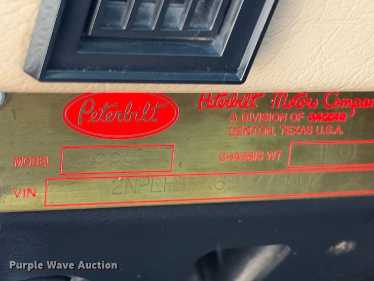 image for item FN3828 2009 Peterbilt 335 fuel / lube truck