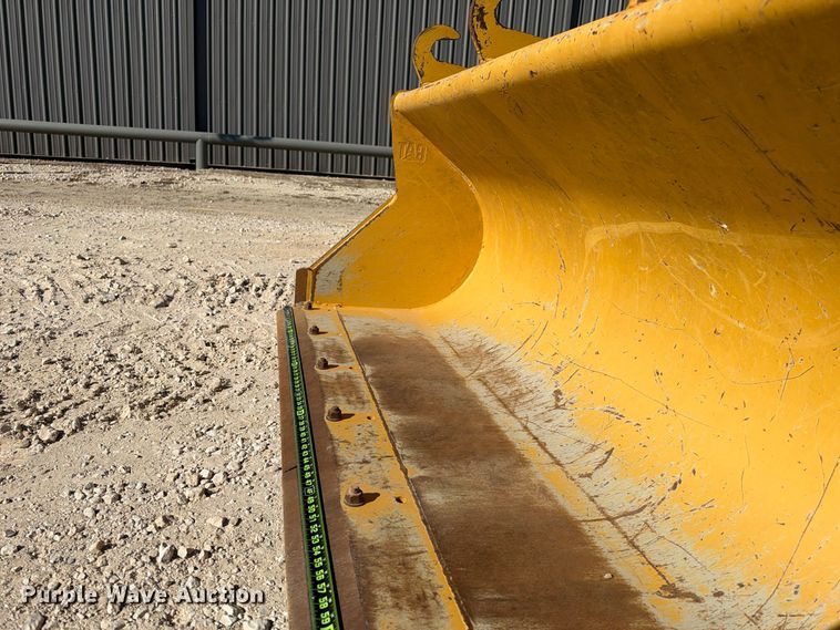 image for item FN3829 2022 Caterpillar 415 4X4 backhoe