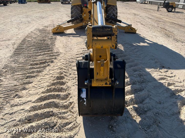 image for item FN3829 2022 Caterpillar 415 4X4 backhoe