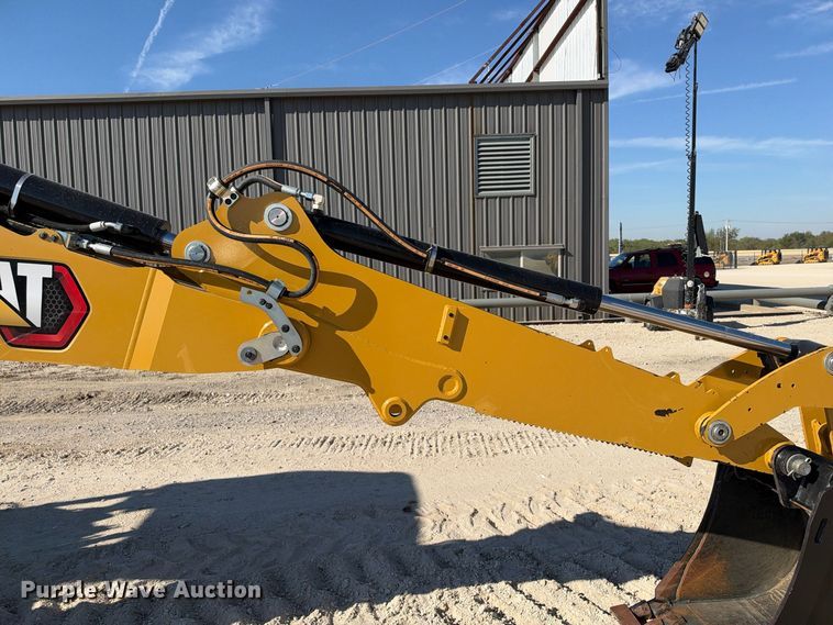 image for item FN3829 2022 Caterpillar 415 4X4 backhoe