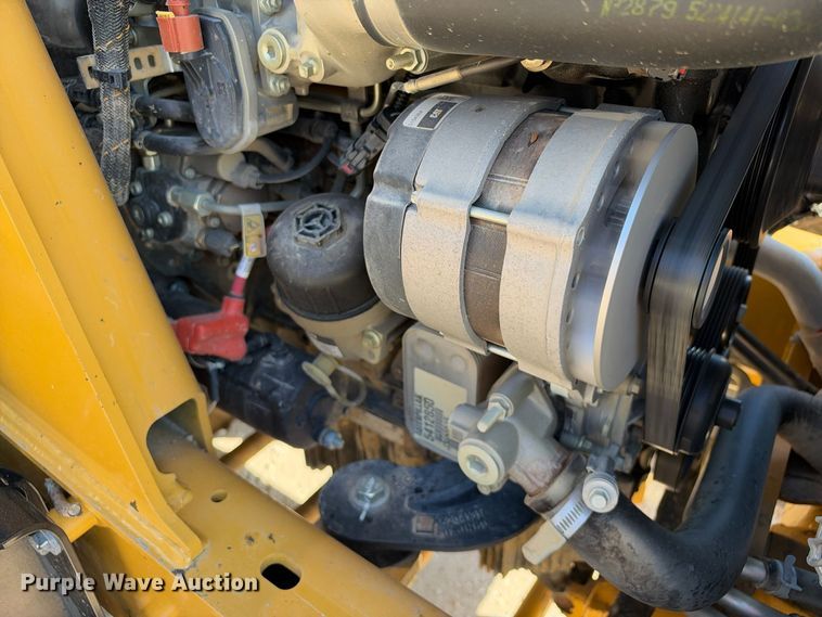 image for item FN3829 2022 Caterpillar 415 4X4 backhoe