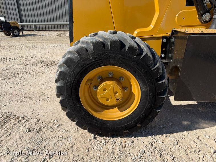 image for item FN3829 2022 Caterpillar 415 4X4 backhoe