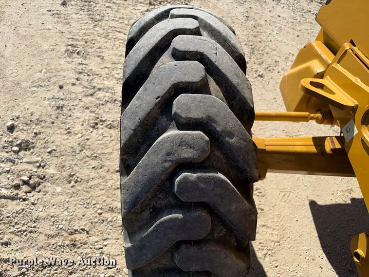 image for item FN3829 2022 Caterpillar 415 4X4 backhoe