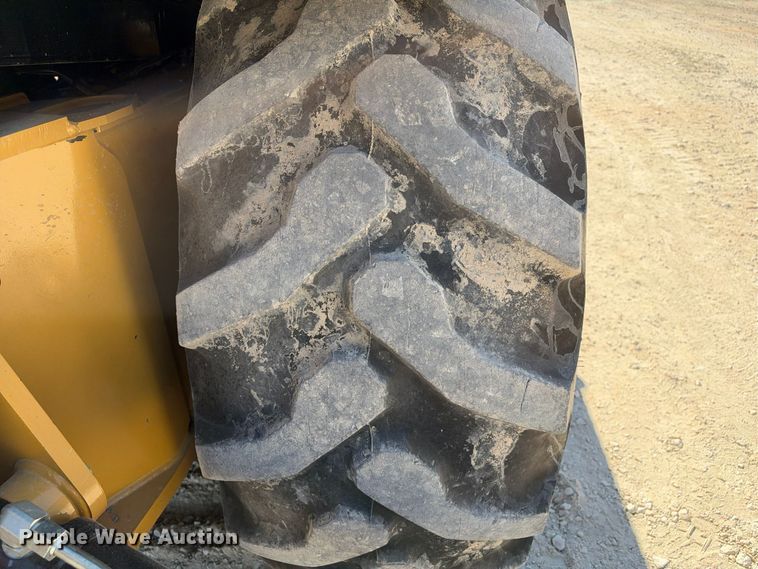 image for item FN3829 2022 Caterpillar 415 4X4 backhoe