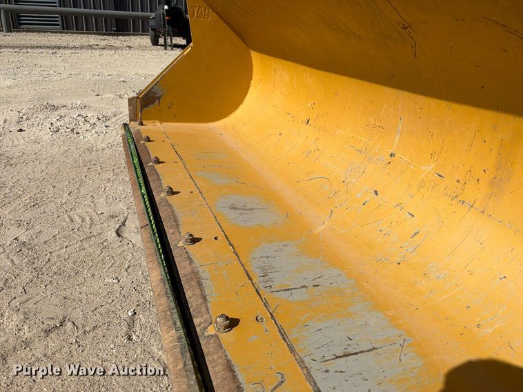 image for item FN3830 2022 Caterpillar 415 4X4 backhoe
