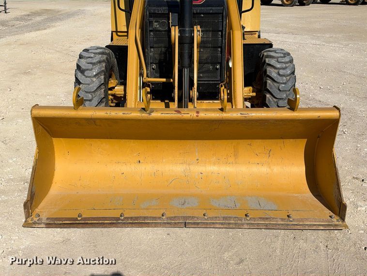 image for item FN3830 2022 Caterpillar 415 4X4 backhoe