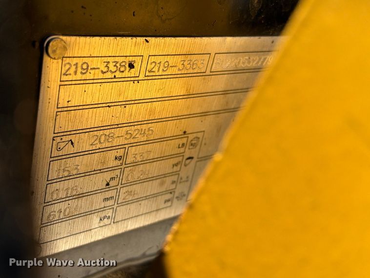 image for item FN3830 2022 Caterpillar 415 4X4 backhoe