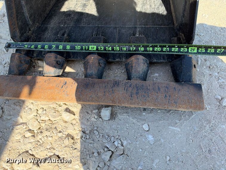 image for item FN3830 2022 Caterpillar 415 4X4 backhoe