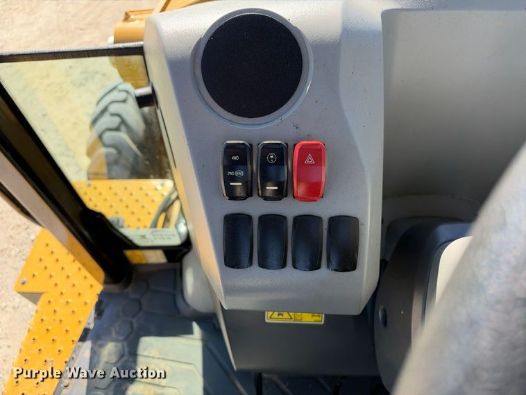 image for item FN3830 2022 Caterpillar 415 4X4 backhoe