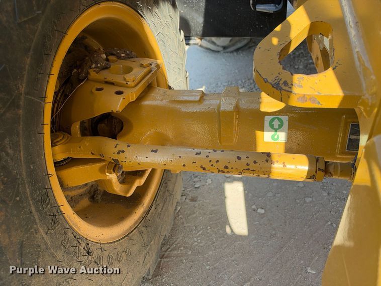 image for item FN3830 2022 Caterpillar 415 4X4 backhoe