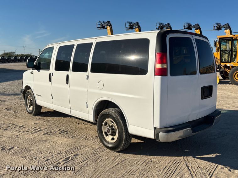 2004 GMC Savana G2500