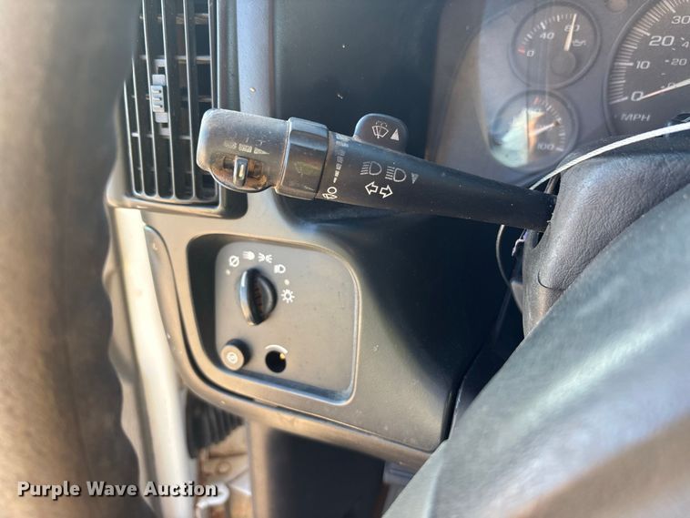 2004 GMC Savana G2500