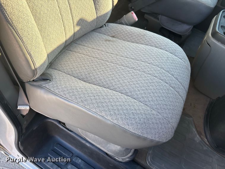 2004 GMC Savana G2500