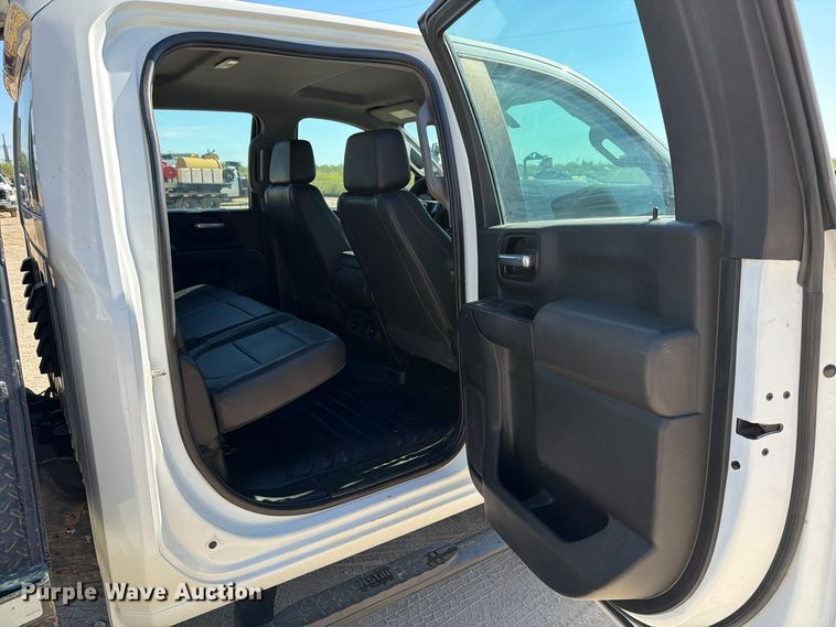 image for item FN3834 2021 GMC Sierra 3500HD 4X4 Crew Cab flatbed pickup truck