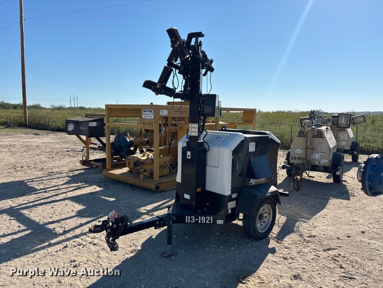 image for item FN3837 2020 Allmand Night-Lite V-Series NLV light plant