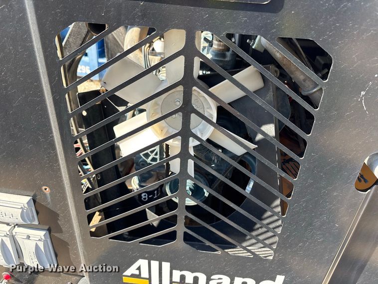 image for item FN3837 2020 Allmand Night-Lite V-Series NLV light plant