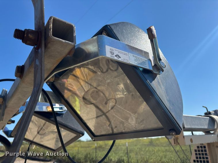 image for item FN3838 2015 Doosan LSC light plant