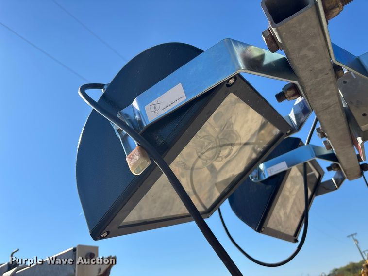 image for item FN3838 2015 Doosan LSC light plant
