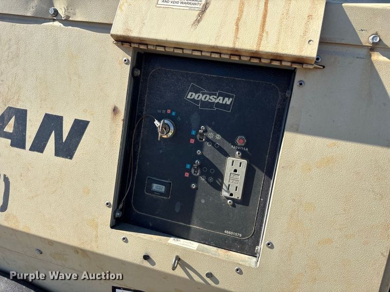 image for item FN3838 2015 Doosan LSC light plant