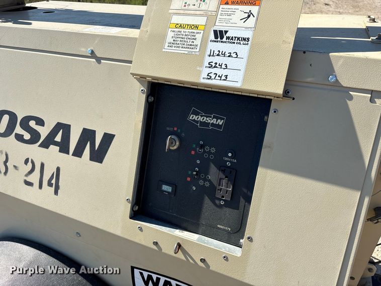 image for item FN3839 2013 Doosan LSC light plant