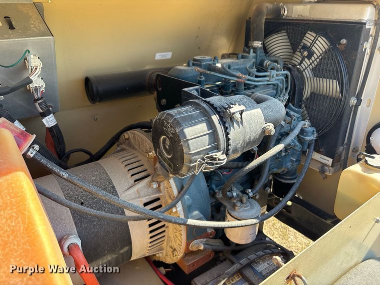 image for item FN3839 2013 Doosan LSC light plant
