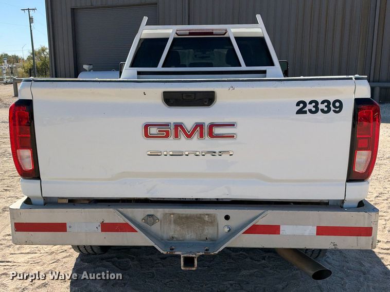 image for item FN3842 2023 GMC Sierra 2500HD 4X4 Crew Cab pickup truck