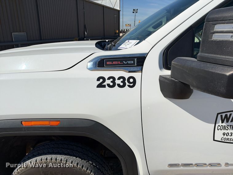 image for item FN3842 2023 GMC Sierra 2500HD 4X4 Crew Cab pickup truck