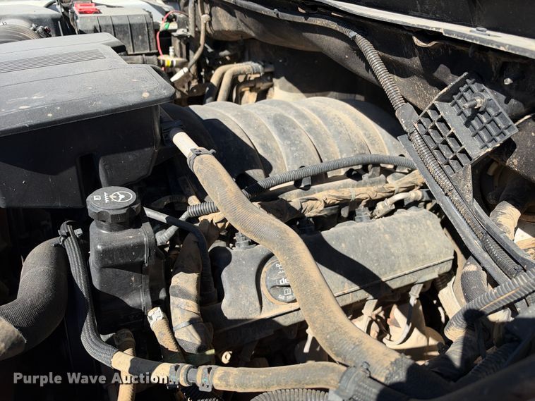 image for item FN3842 2023 GMC Sierra 2500HD 4X4 Crew Cab pickup truck
