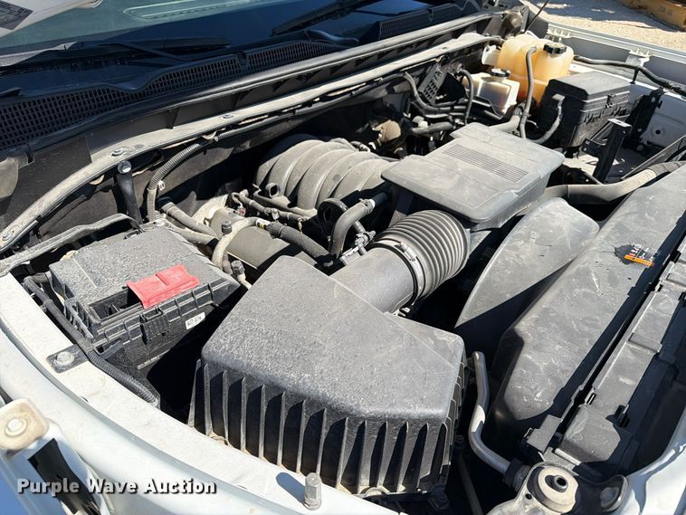 image for item FN3842 2023 GMC Sierra 2500HD 4X4 Crew Cab pickup truck