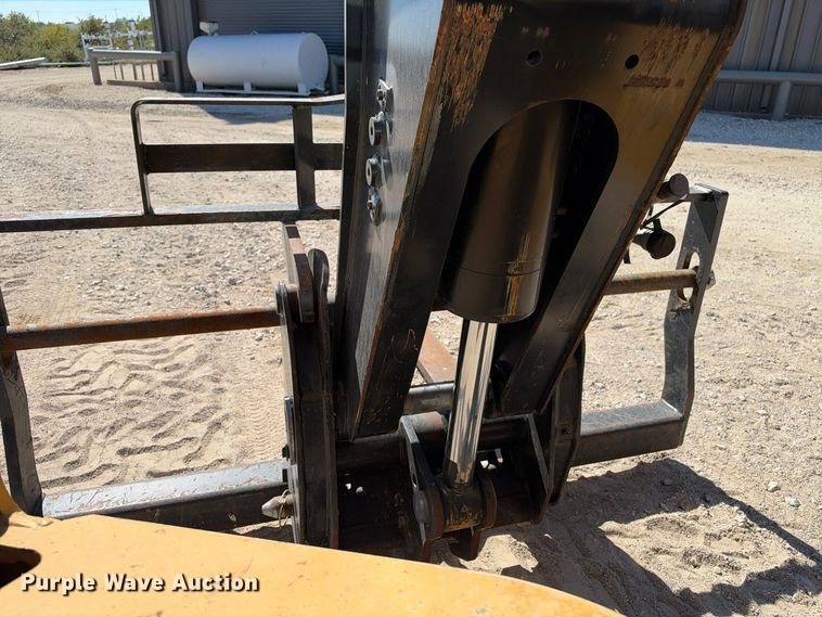 image for item FN3847 2014 Caterpillar TL1255C telehandler