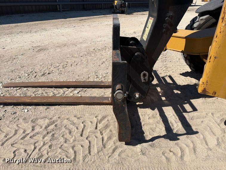 image for item FN3847 2014 Caterpillar TL1255C telehandler