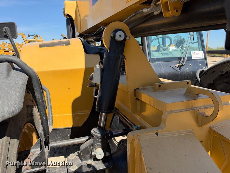 image for item FN3847 2014 Caterpillar TL1255C telehandler