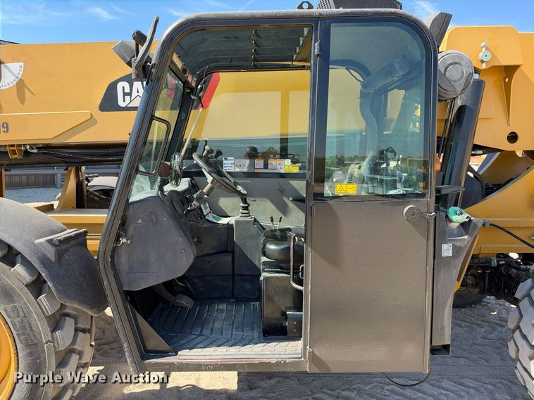 image for item FN3847 2014 Caterpillar TL1255C telehandler