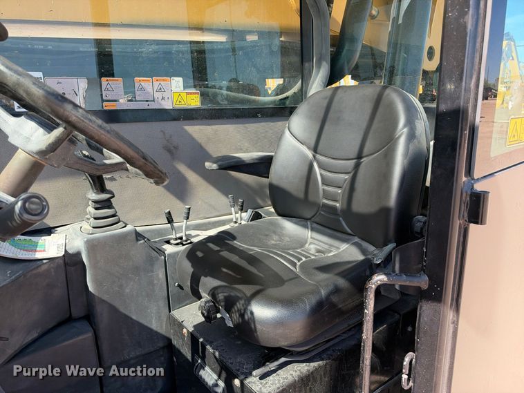 image for item FN3847 2014 Caterpillar TL1255C telehandler
