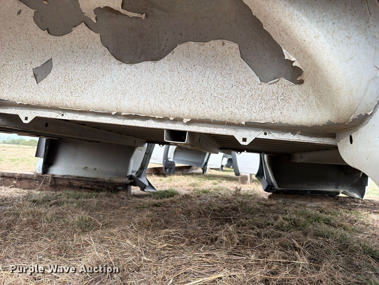image for item FN3851 GMC Sierra 8'L pickup truck bed