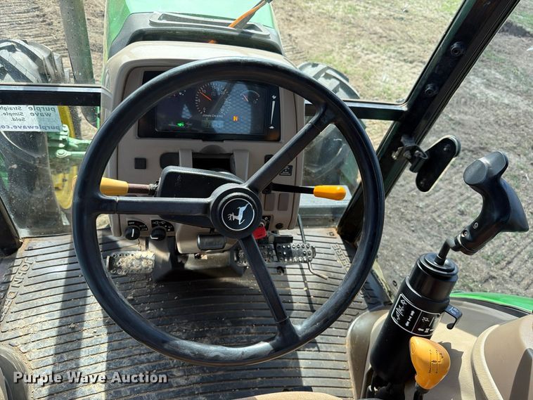 image for item FN3854 2013 John Deere 5101E MFWD tractor