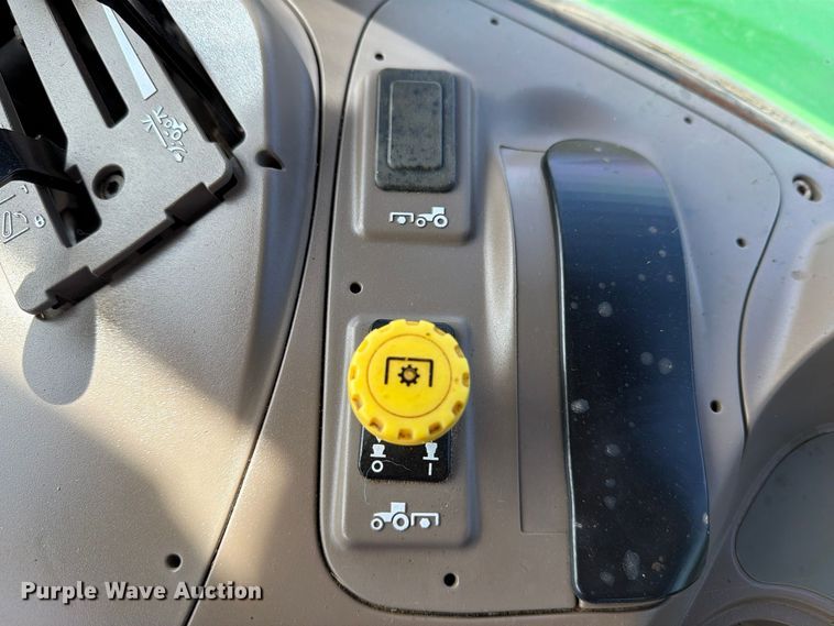 image for item FN3854 2013 John Deere 5101E MFWD tractor