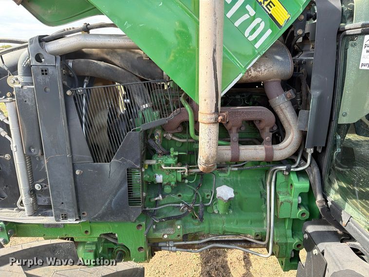 image for item FN3854 2013 John Deere 5101E MFWD tractor